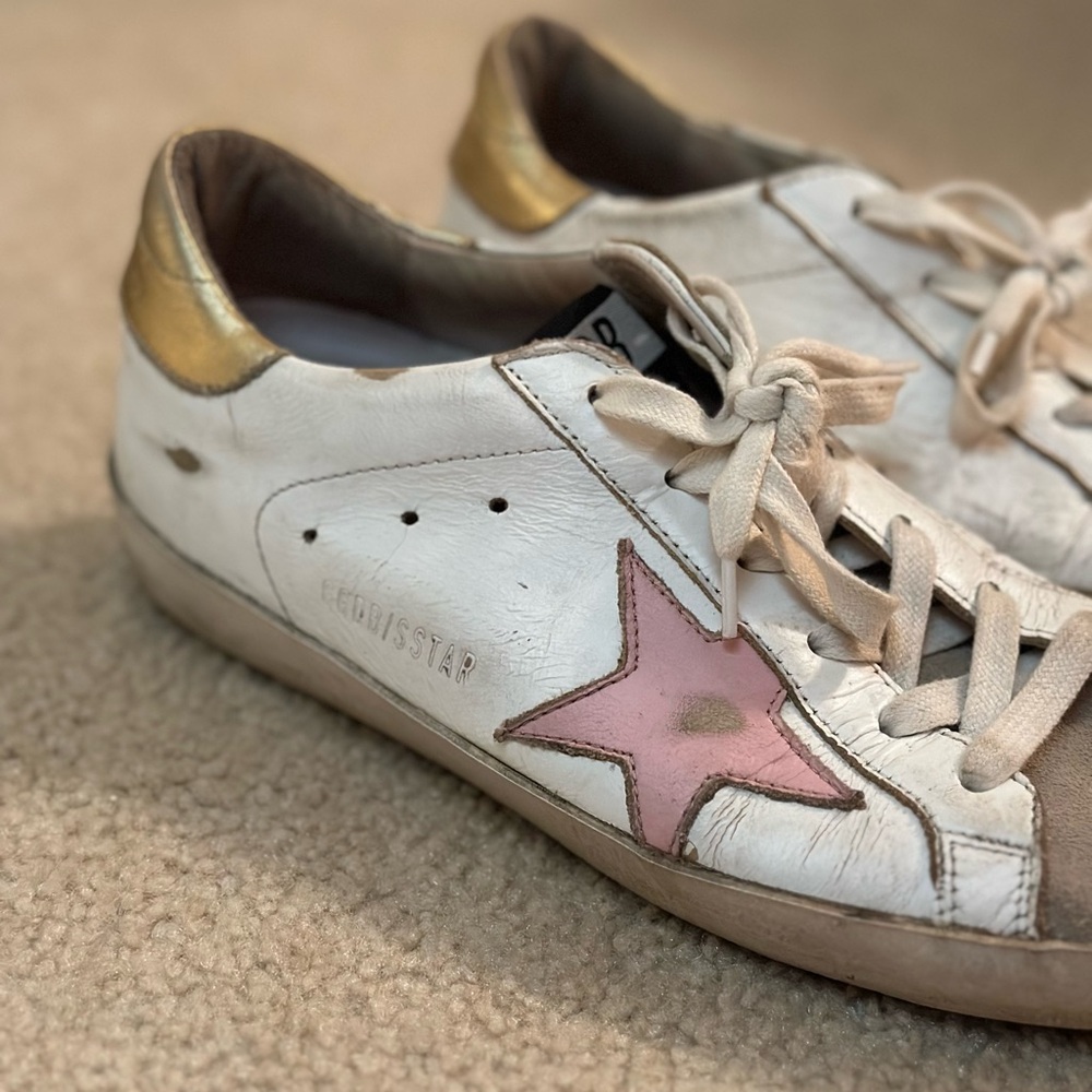 Golden Goose Sneakers